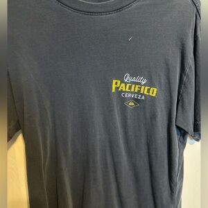 Mens Blue Quiksilver/Cerveza Tshirt Medium